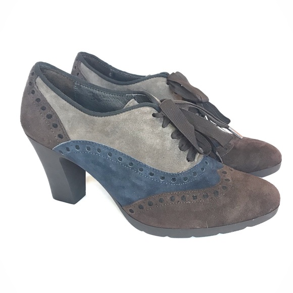 Antica Cuoieria Suede Lace-Up Shoe - Picture 1 of 6